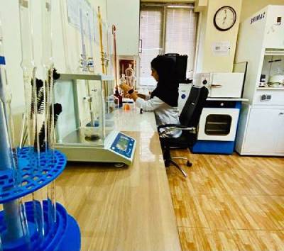 آزمایشگاه معتمد محیط زیست