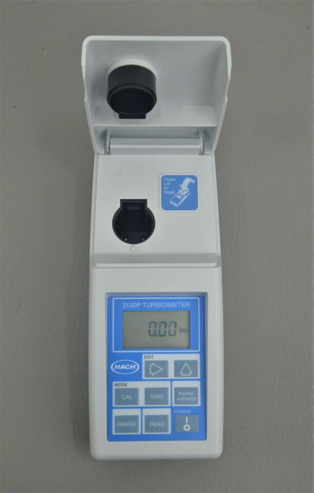 کدورت سنج جهت آنالیز آلودگی آب